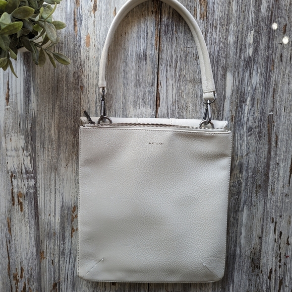 Matt & Nat Hamel Vegan Leather Bag in White - Picture 4 of 10
